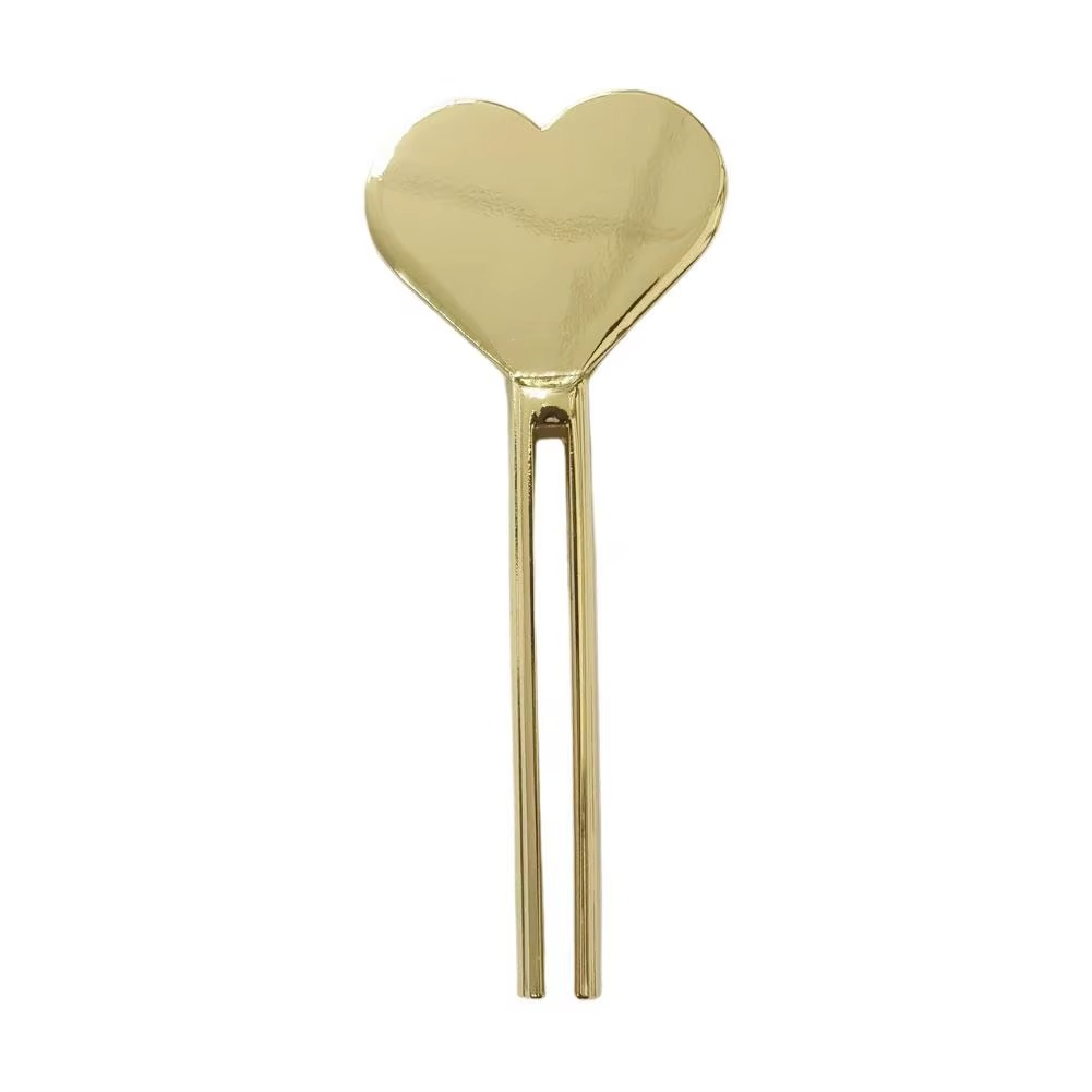 Squeezer 3.0 – Heart-Shaped Toothpaste & Cream Dispenser – Get Every Last Drop! ❤️
✅ Suitable for all types of toothpaste and creams
✅ Perfect for home, apartments, hotels, vacations, travel, and flights
✅ Preserves the product and prevents waste

💚 Buy